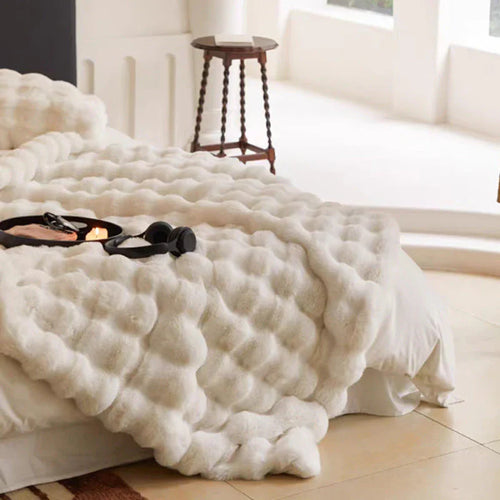 BowLift | Luxury Soft Fur Blanket - SnuggleFur