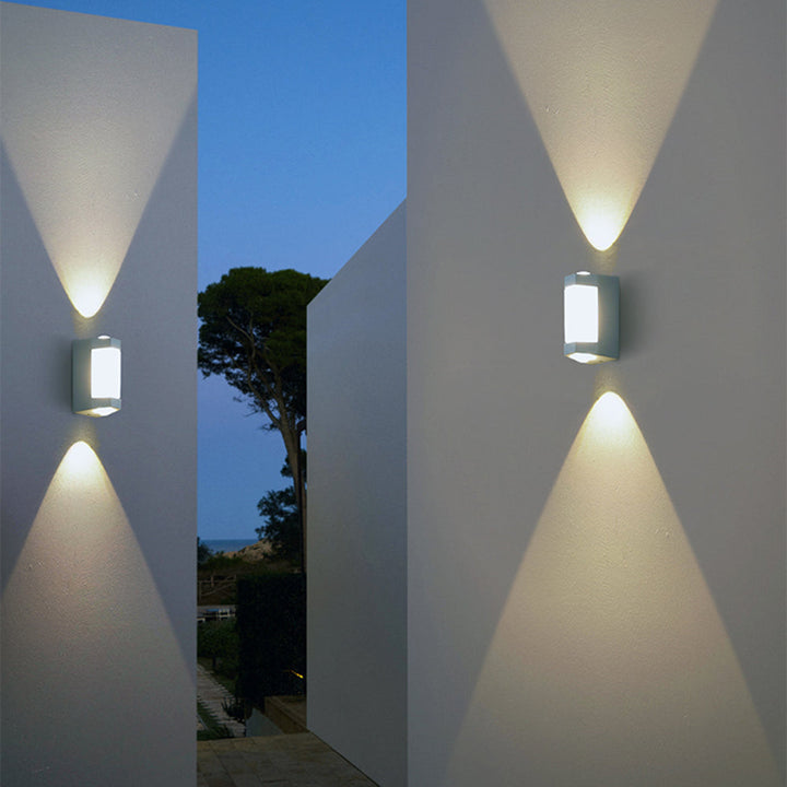 BowLift | IP65 Waterproof Outdoor Wall Lamp