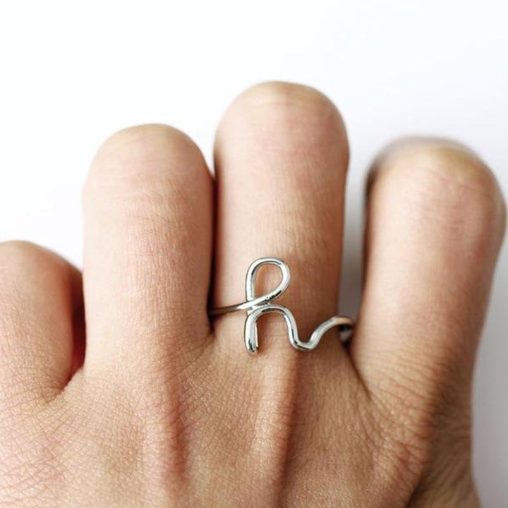 BowLift | Simple A-Z Letter Ring