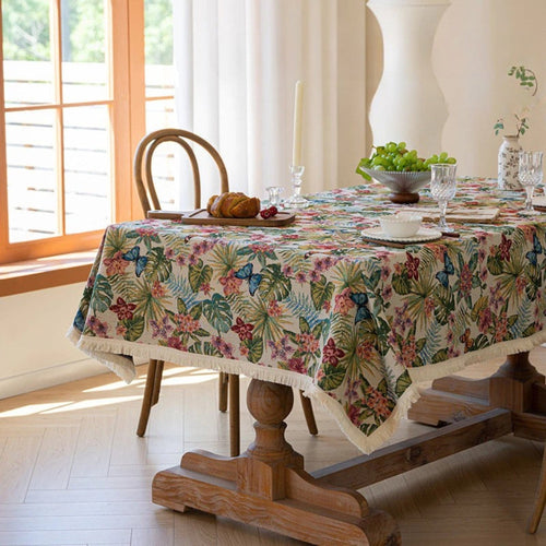 BowLift | Ornate Floral Linen Tablecloth