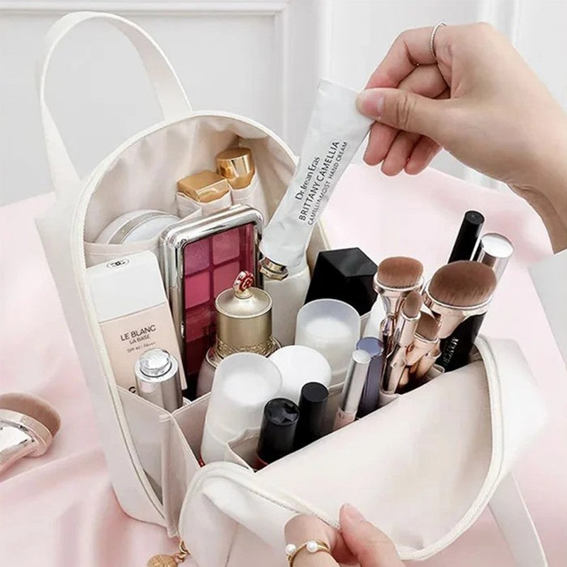 BowLift | Large capacity waterproof cosmetic bag