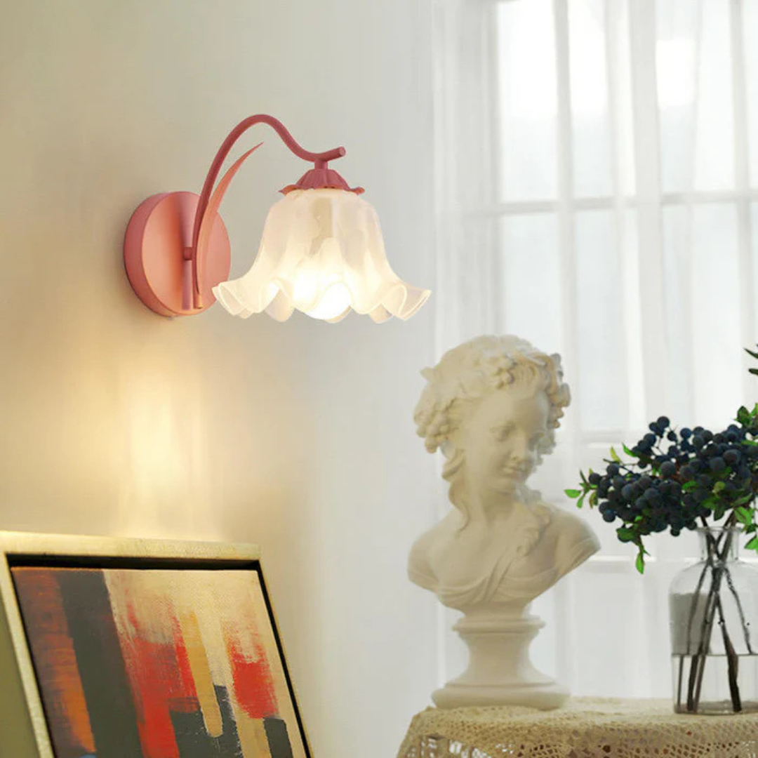 BowLift | Retro Wall Lamp