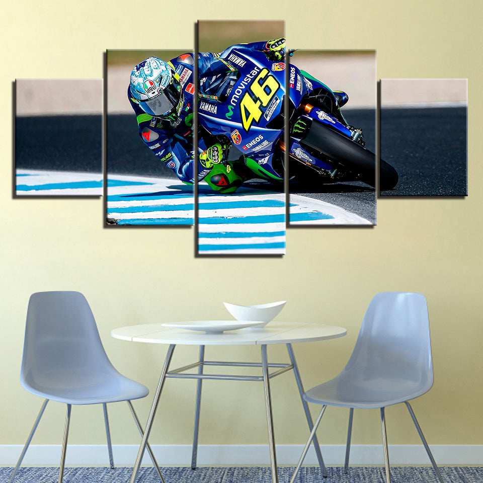 Motorcycle Race - Canvas Wall Art Painting | Bowlift