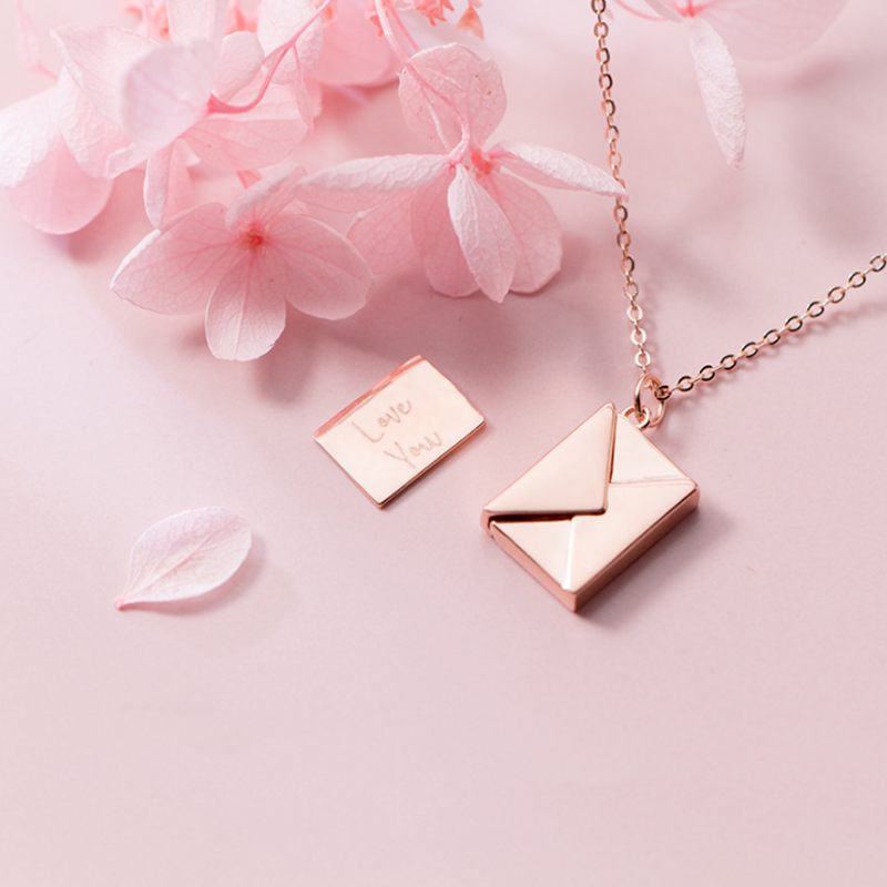 BowLift | Wrap Necklace made of Titanium Steel