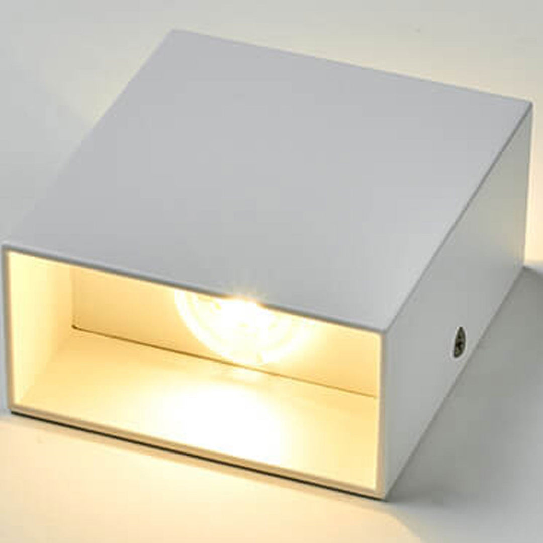 BowLift | Smart LED Wall Light with Motion Sensor – Indoor & Outdoor Modern Lighting