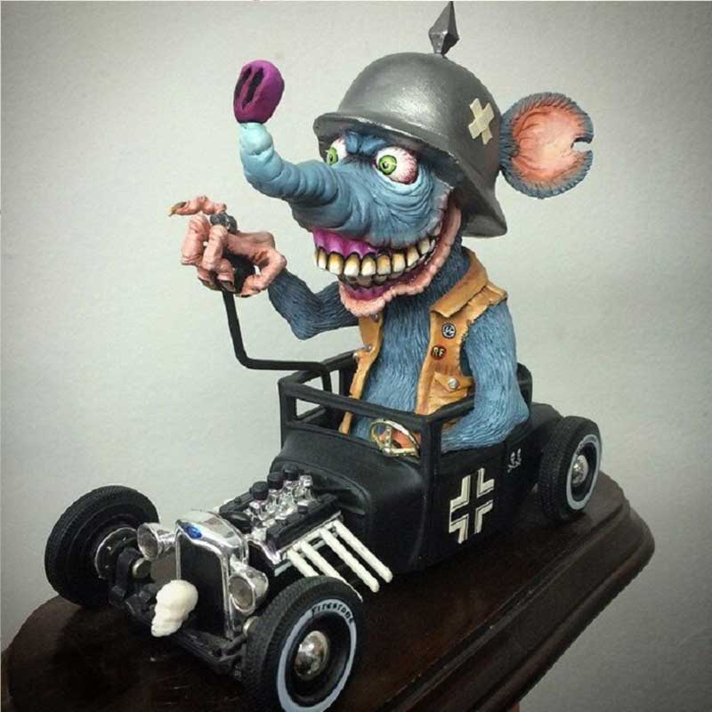 Angry Big Mouth Monster Statues | Bowlift
