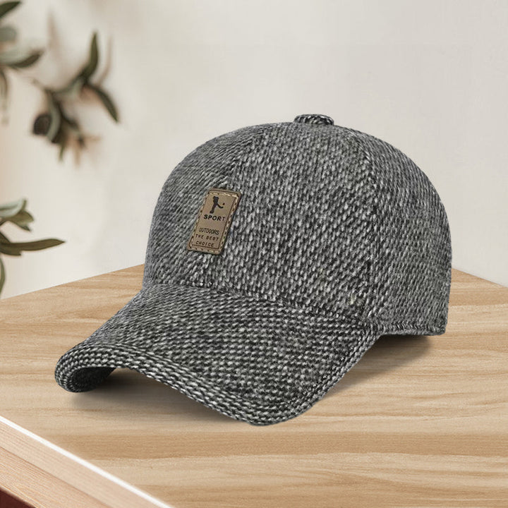 BowLift | Winter baseball cap with ear protectors