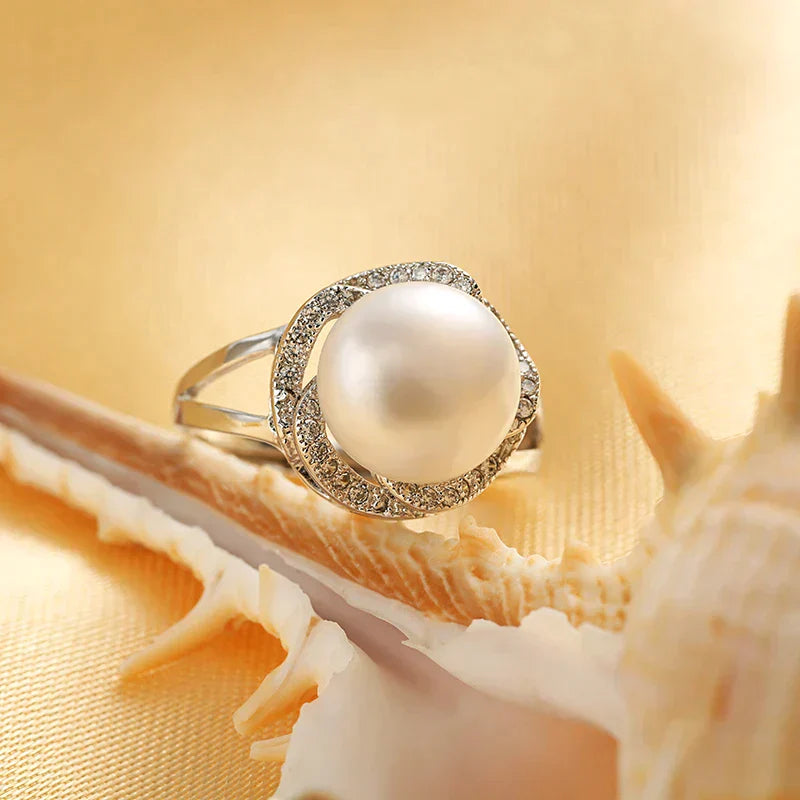Beautiful Adjustable Pearl Ring for a Refined Style! Bowlift
