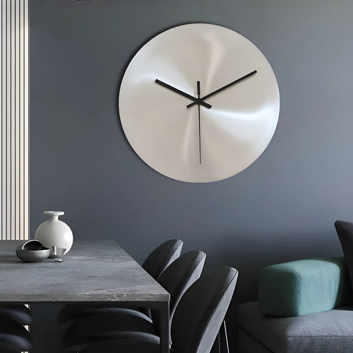 Wall clock in Scandinavian industrial design – Silver round clock | Modern home accessory for living room | Bowlift