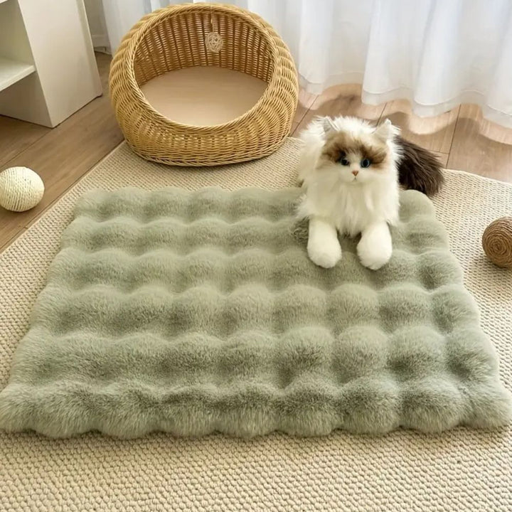 BowLift | Luxury Faux Fur Pet Mat