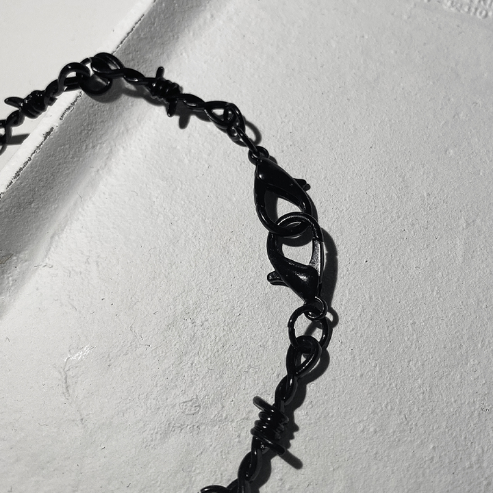 BowLift | Fashion Dorn Necklace