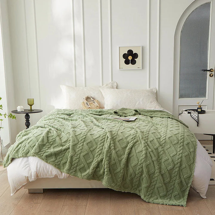 BowLift | Reversible Thick Lambswool Blanket - CozyLuxe
