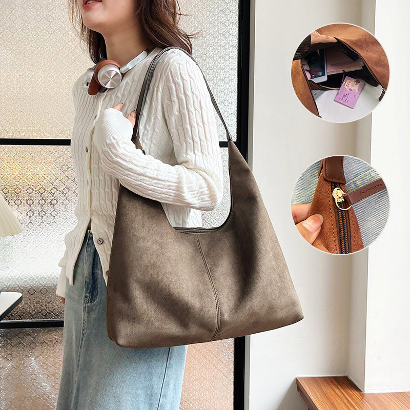 BowLift | Suede messenger bag with large capacity