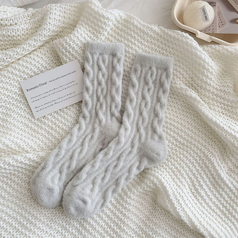 BowLift | CozyTootsie – Superior warmth and comfort for frosty feet