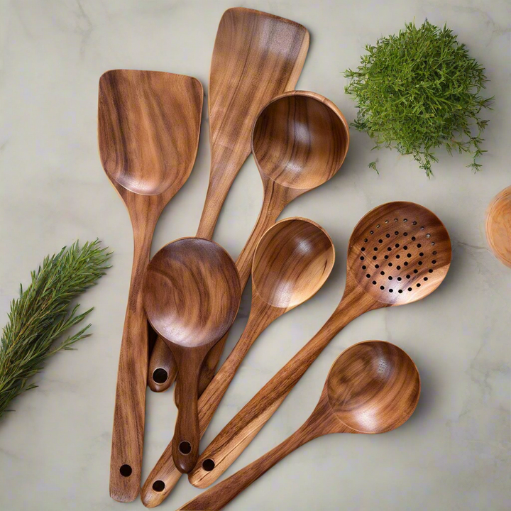TeakChef Kitchen Set – Durable Antibacterial Kitchen Utensils made of Teak Wood | Bowlift