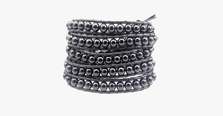 BowLift | Black on black pearl bracelet