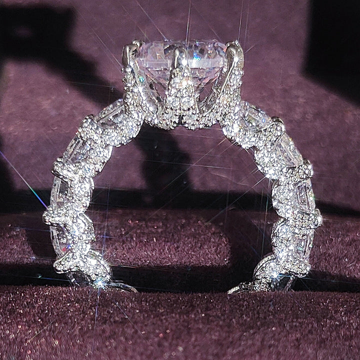 BowLift | Timeless Gift Gem Shiny Silver Ring