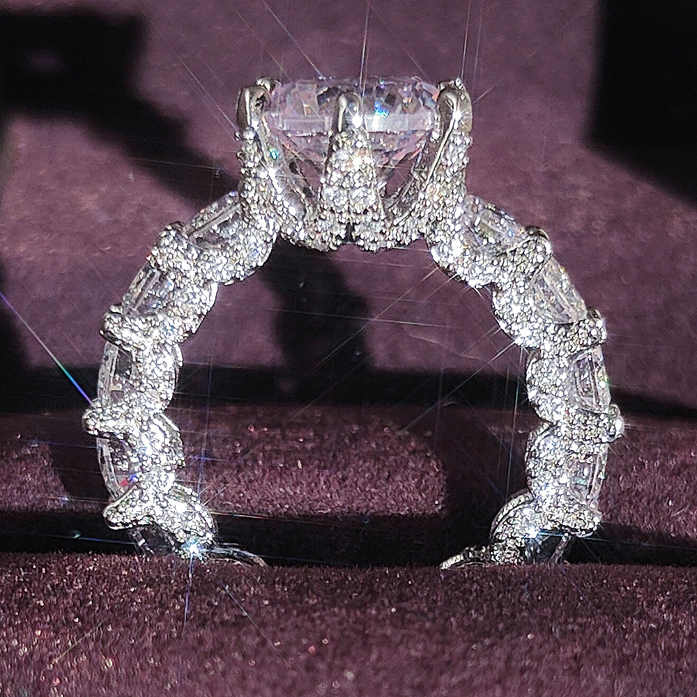 BowLift | Timeless Gift Gem Shiny Silver Ring