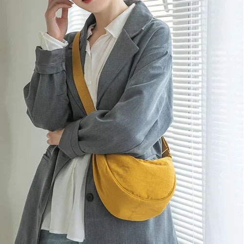 BowLift | Simple Women's Knödel Crossbody Bag