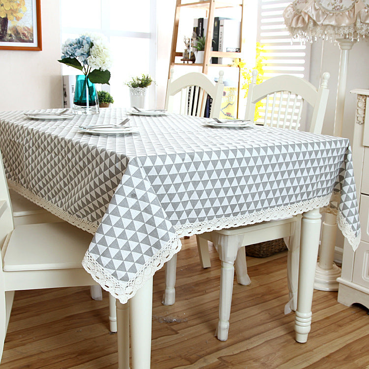 Geometric Design Table Cover