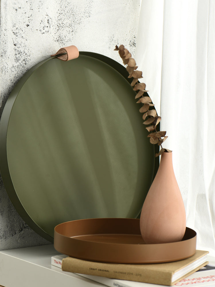 BowLift | Nordic Style Leather Handle Wrought Iron Round Tray Color Storage Plate Water Glass Plate Home Decor