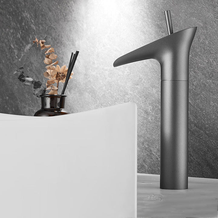 Copper single cold outdoor anti-freeze cold and hot antique faucet
