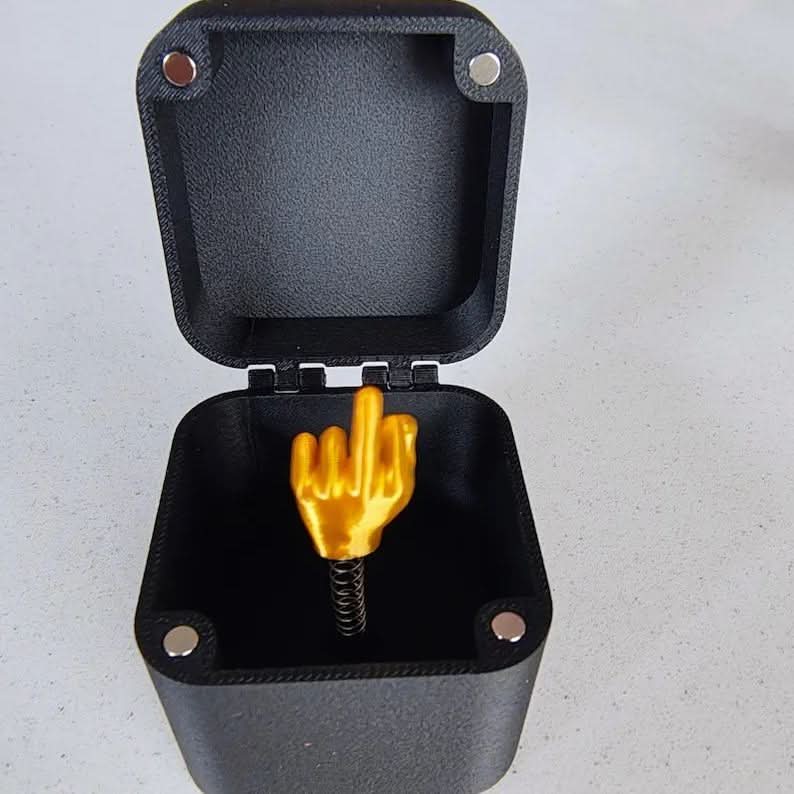 BowLift | Funny Surprise Gift Box with Hidden Twist – FlipBox