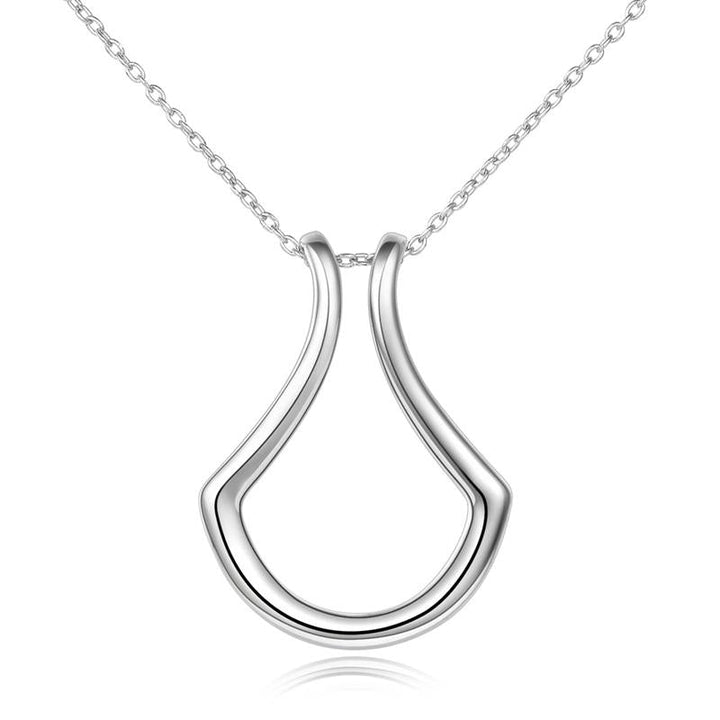 BowLift | Ring holder necklace