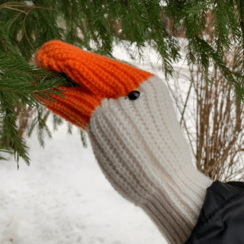 BowLift | Funny Crochet Goose Mittens