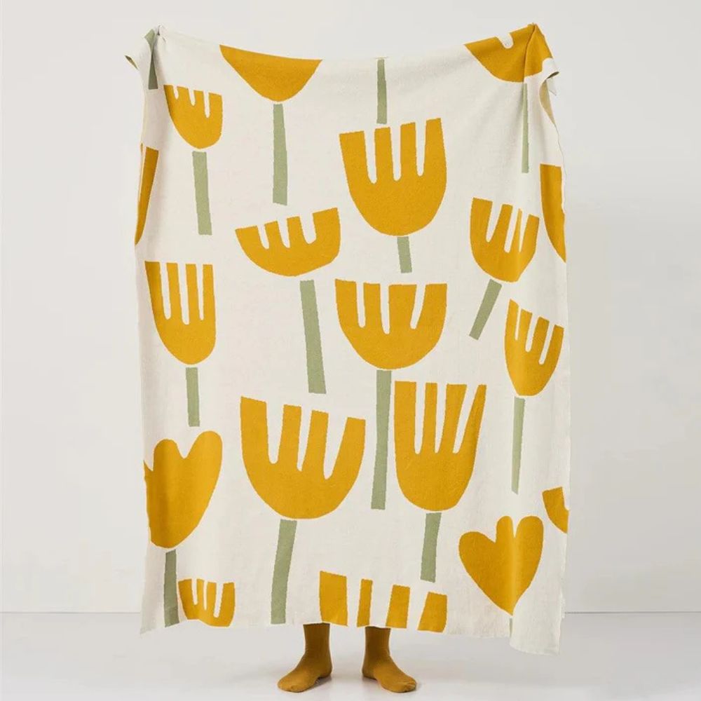 BowLift | Spring Tulip Floral Knitted Blanket