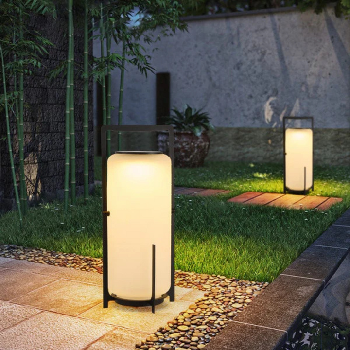 BowLift | Energy-efficient Solar Outdoor Lamp