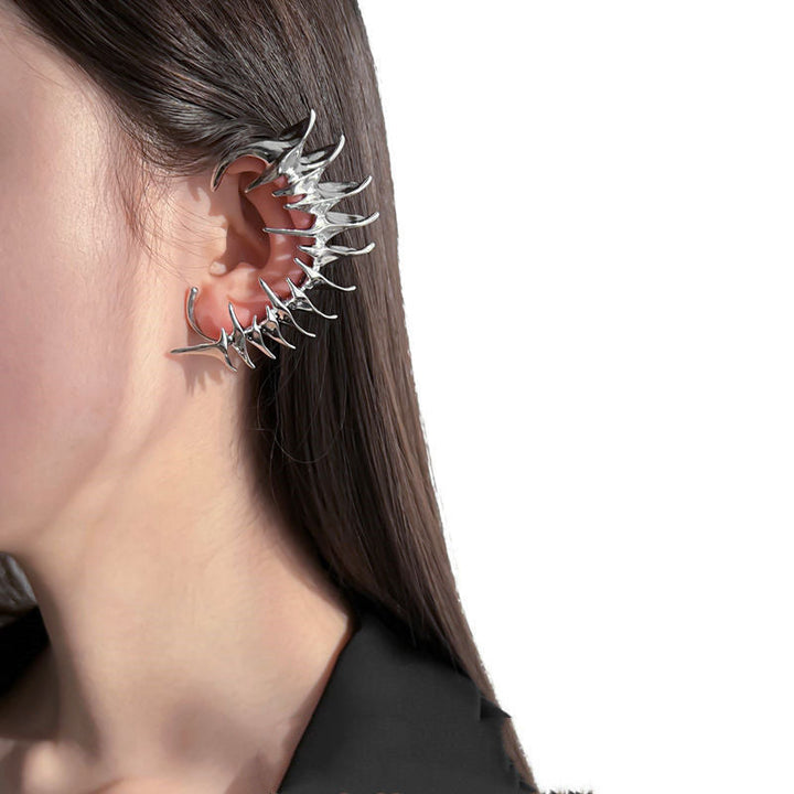 BowLift | Cyberpunk Skeleton Spike Ear Clip