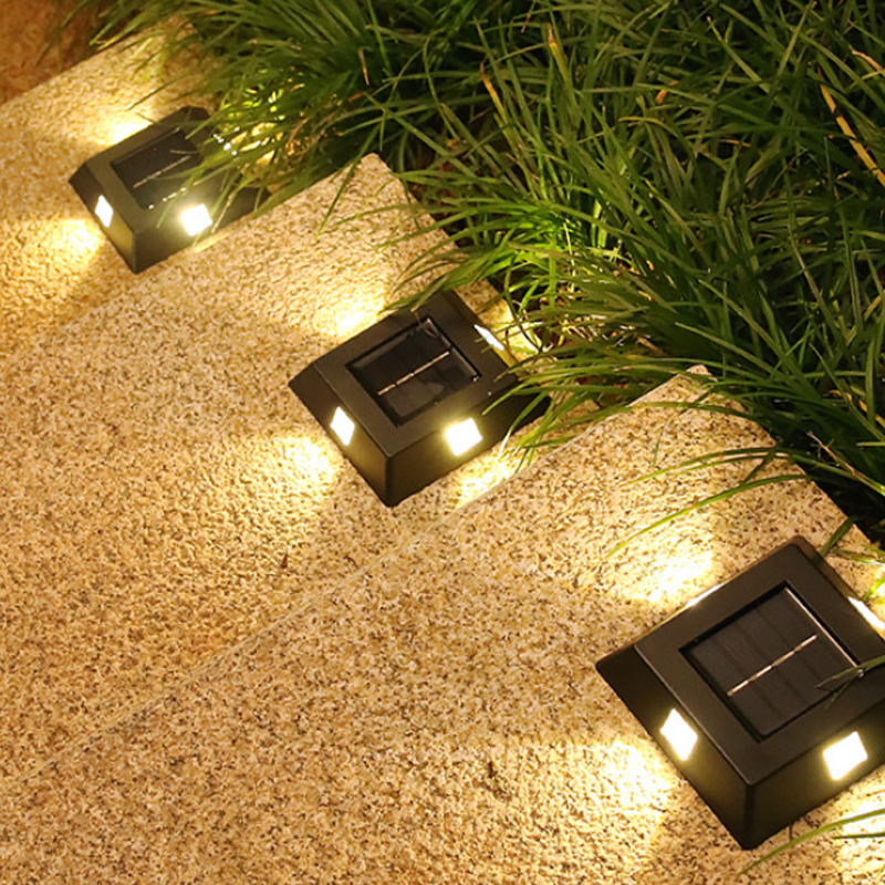 Solar Wall Lamp for Outdoor Areas | Bowlift