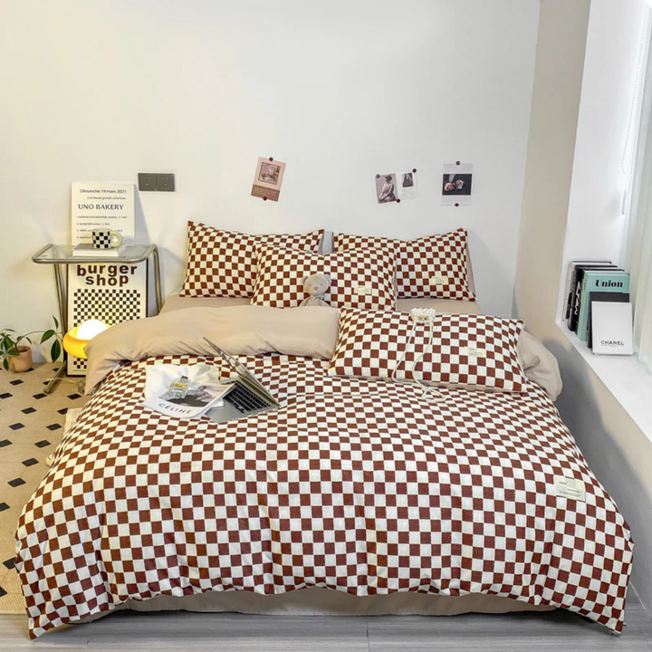 BowLift | Luxury Duvet Cover with Checkered Pattern
