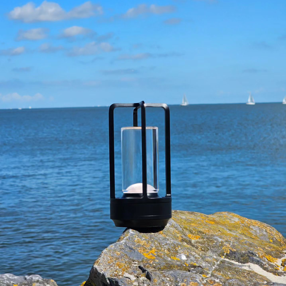 BowLift | SteelShine - Modern Industrial Light