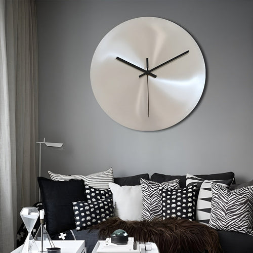 Wall clock in Scandinavian industrial design – Silver round clock | Modern home accessory for living room | Bowlift