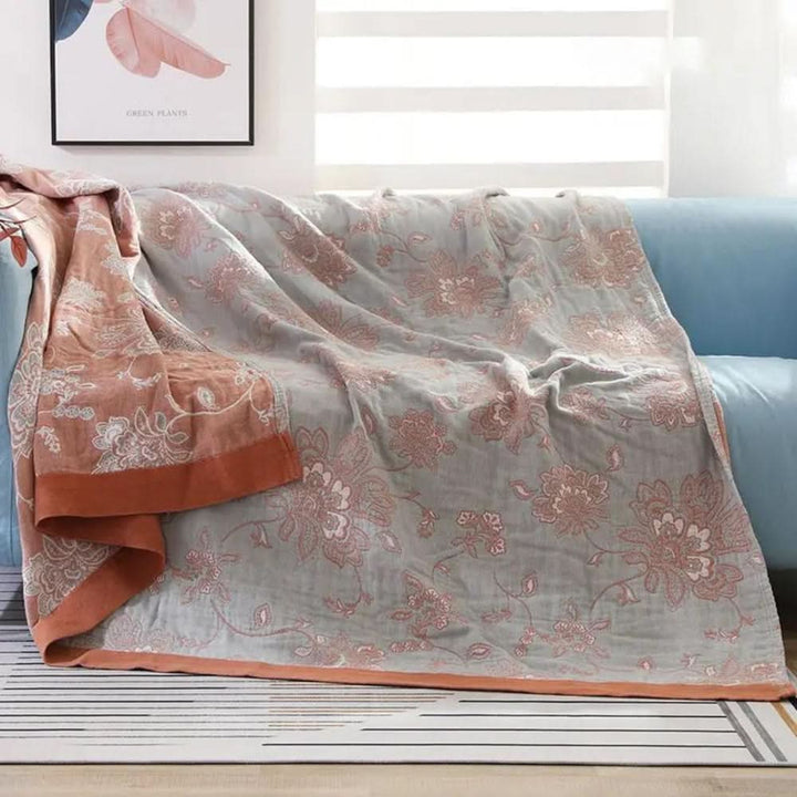 BowLift | FARA - Modern cuddle blanket