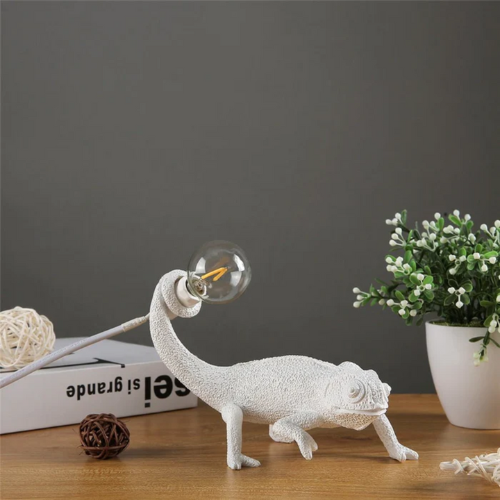 BowLift | Lizard Table Lamp