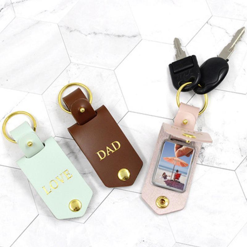 BowLift | Leather keychain with family photo