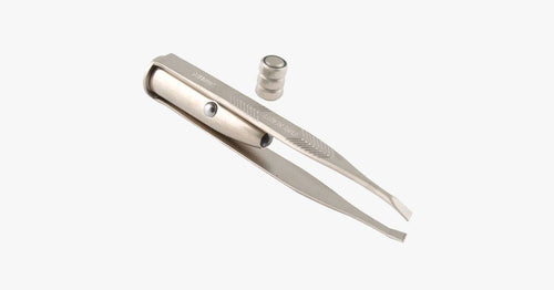 BowLift | Tweezers for eyebrow hairs with LED light – Care made easier