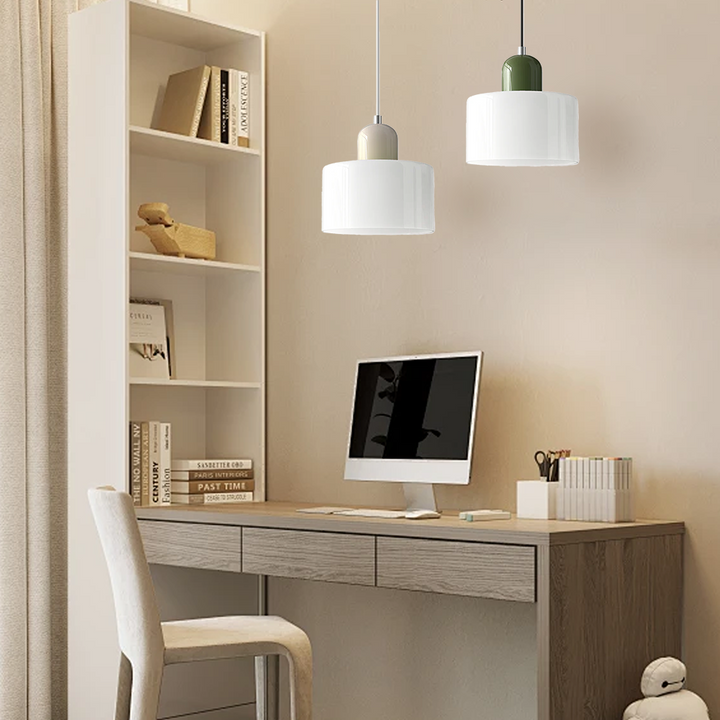 BowLift | Glass light in subtle colors of the kitchen