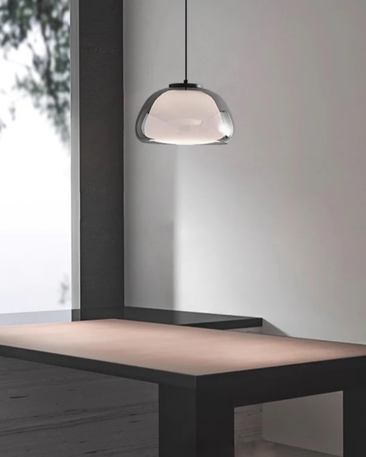 BowLift | Elegant Lamp in the Form of a Glass Dome with Crystal Accent