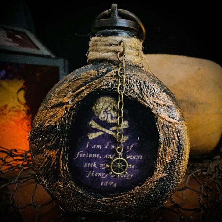 Skull Pirate Rum Bottle made of Resin | Bowlift