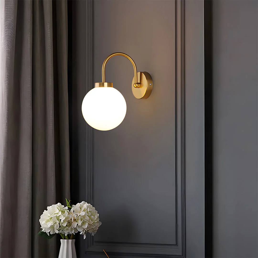 BowLift | Wall lamp with Glass Sphere