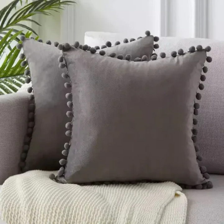 BowLift | Cushion For The Sofa