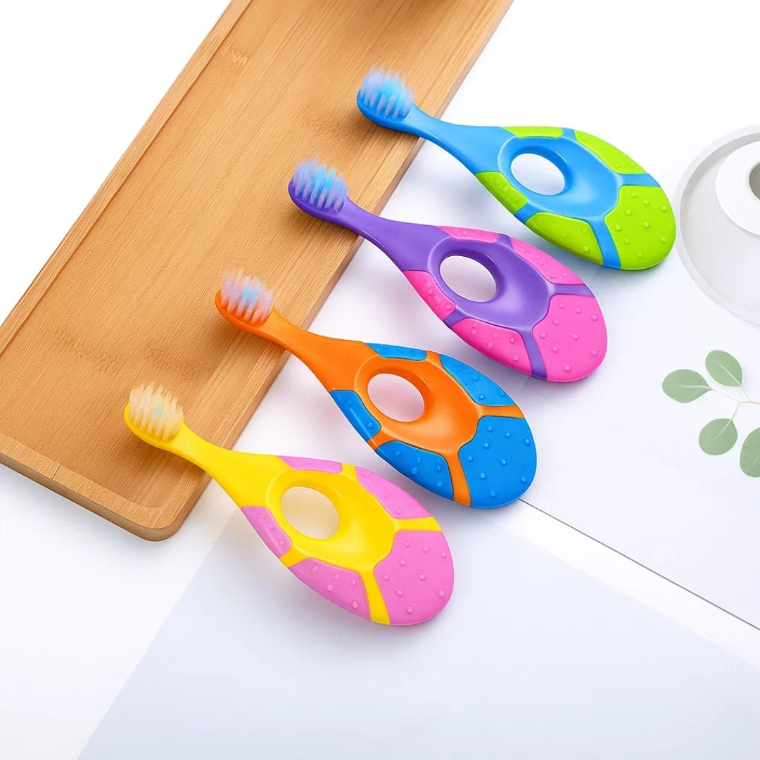 Gentle Clean – Ergonomic Handle – Protects Sensitive Gums – Promotes Independence and Happy Smiles Bowlift
