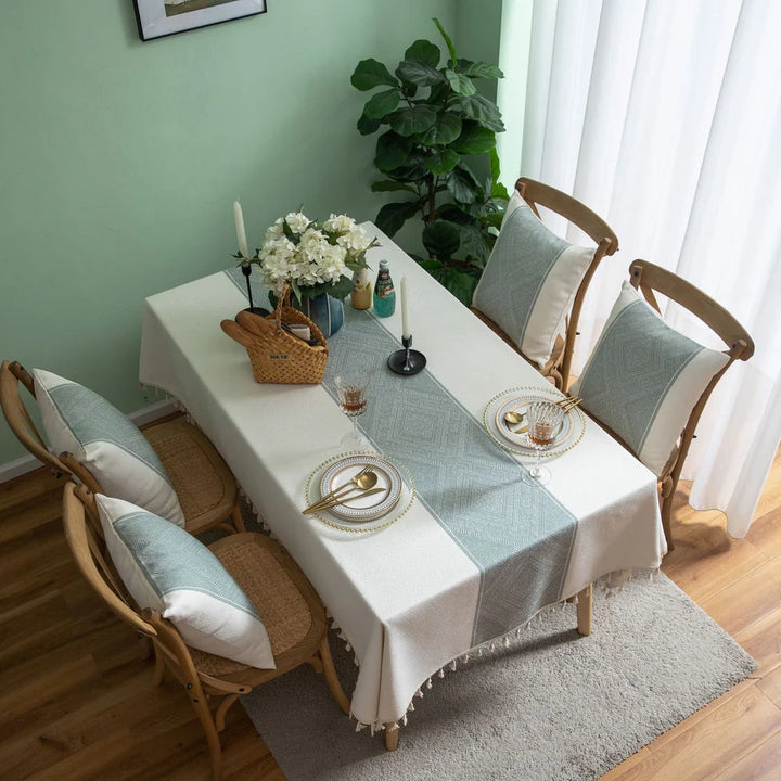 BowLift | Glisstra Geometric Tassel Tablecloth