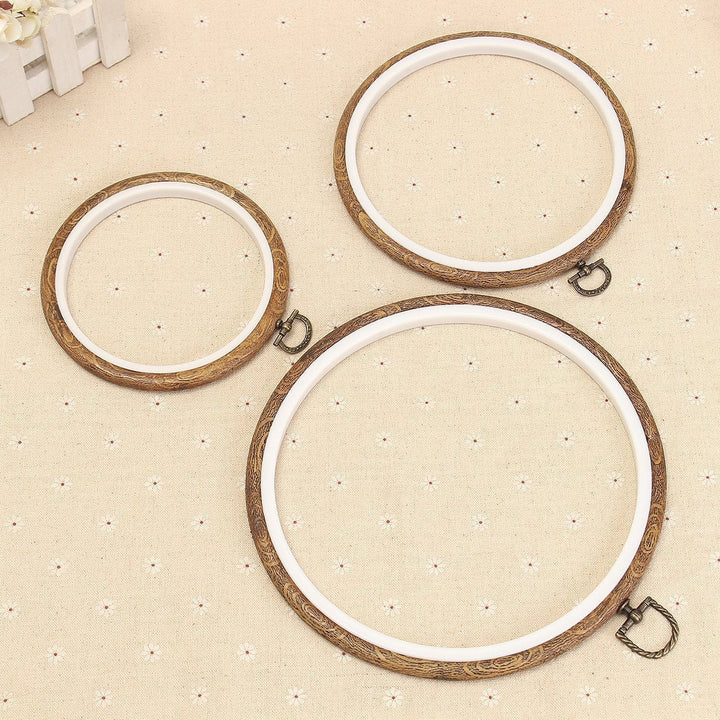BowLift | 3 Pieces Vintage Embroidery Hoops