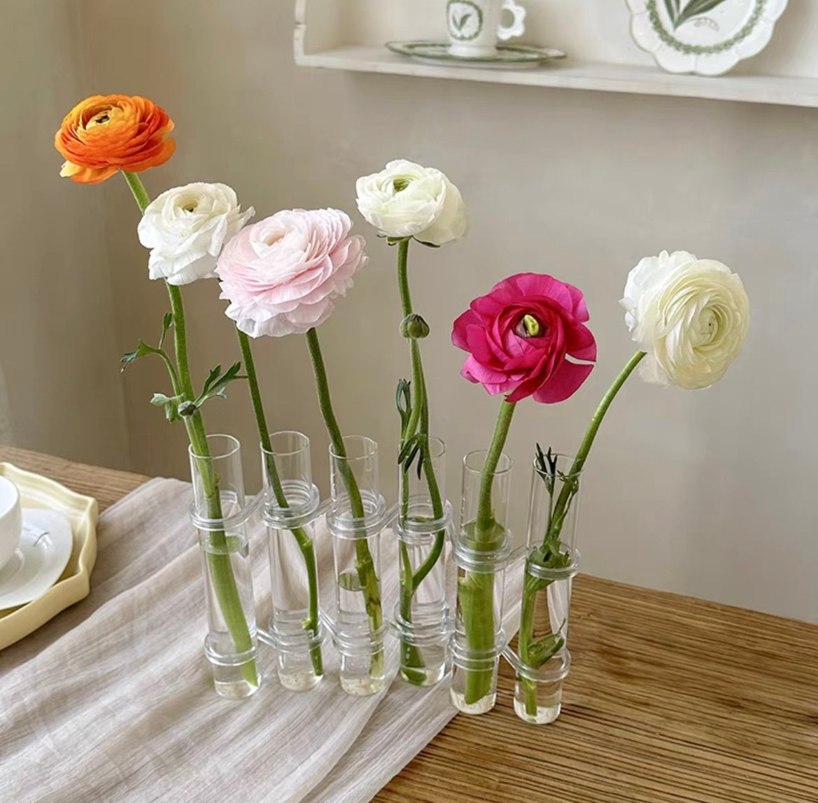 BowLift | Flexible Flower Vases with Hinges | Modern Glass Tube Vase