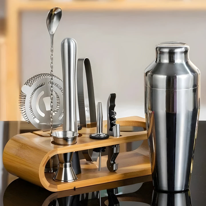 Cocktail shaker set made of stainless steel – 10-piece premium bartender set | Ideal for mixed drinks and parties | Bowlift